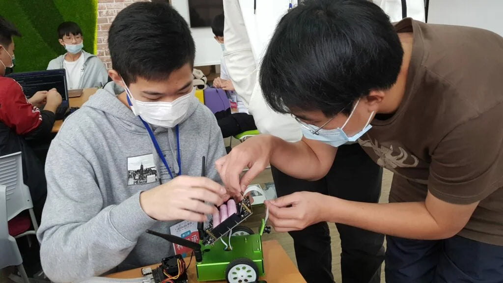 NVDIA Jetson Nano 讓高中生也能動手打造AI自走車!-AI4kids